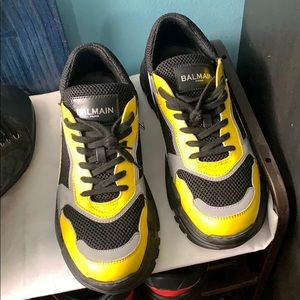 - Balmain 3M sneakers